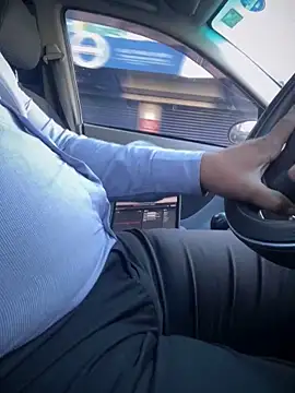 Snapshot of dam-her-boy chatting on 9, 10, 2025 dam-her-boy online show from 9, 10, 2025