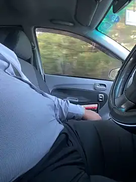 Snapshot of dam-her-boy chatting on 30, 10, 2025 dam-her-boy online show from 30, 10, 2025