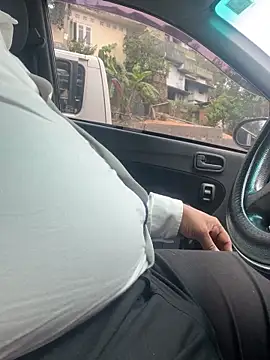 dam-her-boy online show from 11, 2, 2026