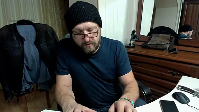 Snapshot of Grandor_M chatting on 8, 3, 2025 Grandor M online show from 8, 3, 2025