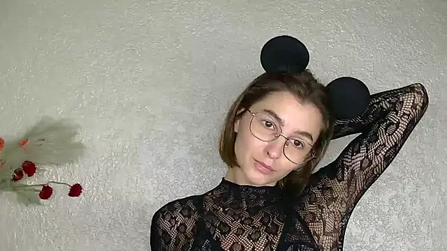 Snapshot of luna_Gharming chatting on 23, 9, 2025 luna Gharming online show from 23, 9, 2025