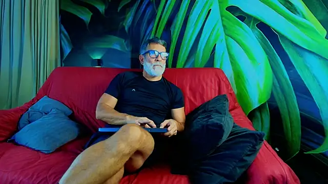 LukeCrews online show from 30, 9, 2025