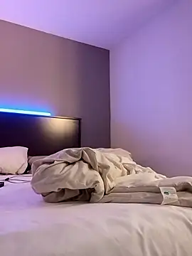 KITTYBOOBOOFUXX online show from 7, 11, 2025