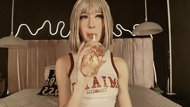 Zhally Dee online show from 9, 1, 2026