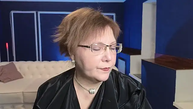 Snapshot of Kira_Kenet chatting on 10, 3, 2025 Kira Kenet online show from 10, 3, 2025