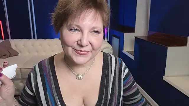 Snapshot of Kira_Kenet chatting on 10, 3, 2025 Kira Kenet online show from 10, 3, 2025