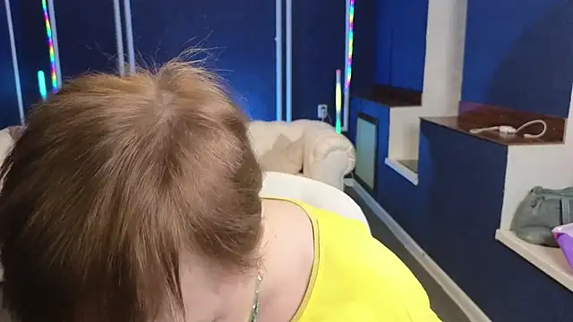 Snapshot of Kira_Kenet chatting on 11, 3, 2025 Kira Kenet online show from 11, 3, 2025