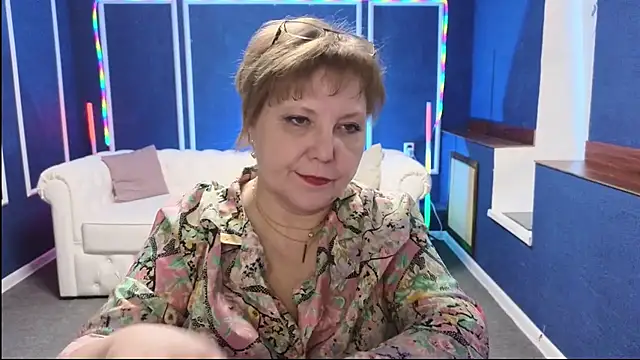 Snapshot of Kira_Kenet chatting on 19, 3, 2025 Kira Kenet online show from 19, 3, 2025