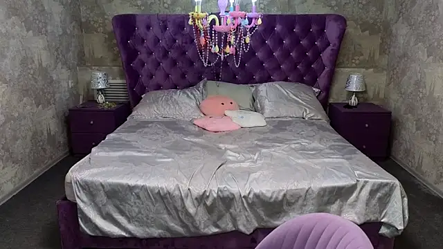 Snapshot of Kira_Kenet chatting on 20, 3, 2025 Kira Kenet online show from 20, 3, 2025