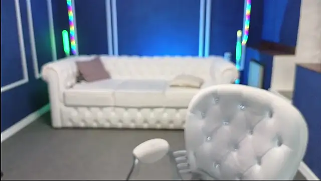 Snapshot of Kira_Kenet chatting on 22, 3, 2025 Kira Kenet online show from 22, 3, 2025