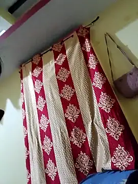 GraphicPriya2001 online show from 11, 11, 2025