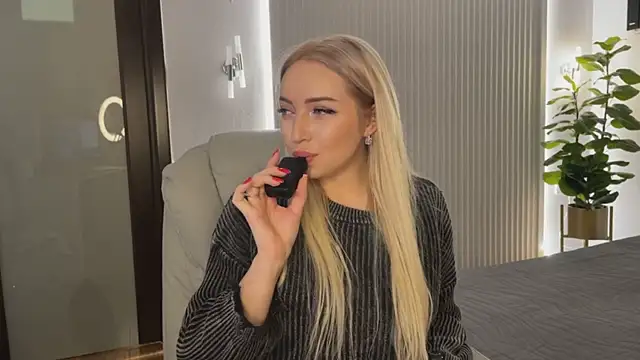 OhMyEmma online show from 13, 11, 2025