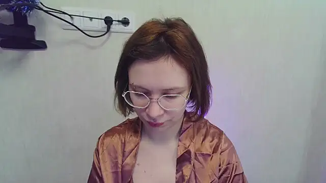 Snapshot of Lil_foxxx chatting on 19, 12, 2025 Lil foxxx online show from 19, 12, 2025