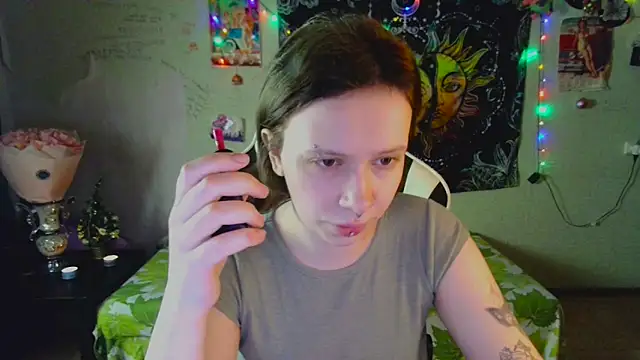 Snapshot of Lil_foxxx chatting on 13, 1, 2026 Lil foxxx online show from 13, 1, 2026