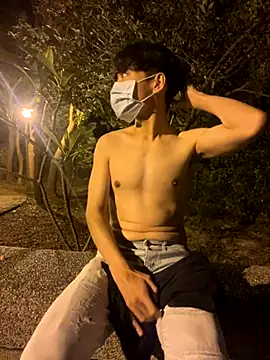 Snapshot of chipboo chatting on 14, 9, 2025 chipboo online show from 14, 9, 2025