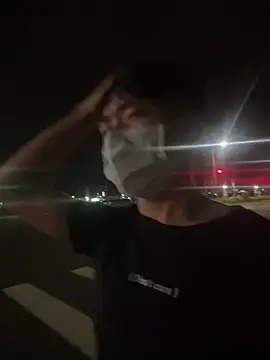 Snapshot of chipboo chatting on 23, 10, 2025 chipboo online show from 23, 10, 2025