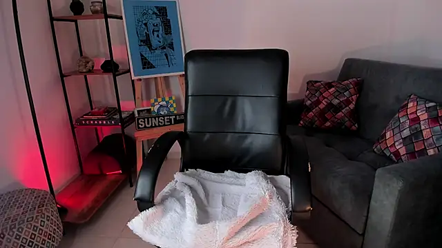 FireTheGun  online show from 17, 12, 2025