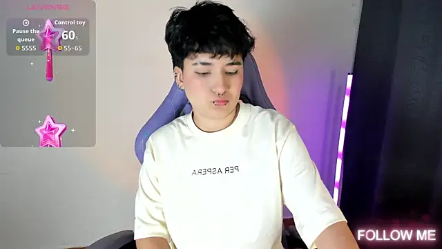 emma cute7 online show from 8, 1, 2026