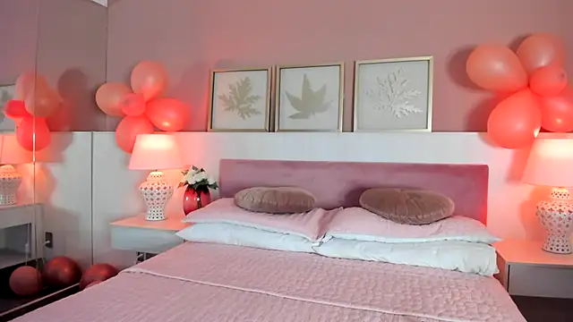 Emma  1 online show from 29, 10, 2025