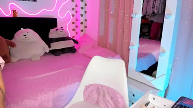 Vickysth online show from 9, 11, 2025