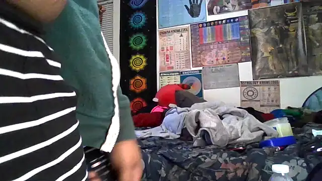 Snapshot of GardeniaFields chatting on 18, 10, 2025 GardeniaFields online show from 18, 10, 2025