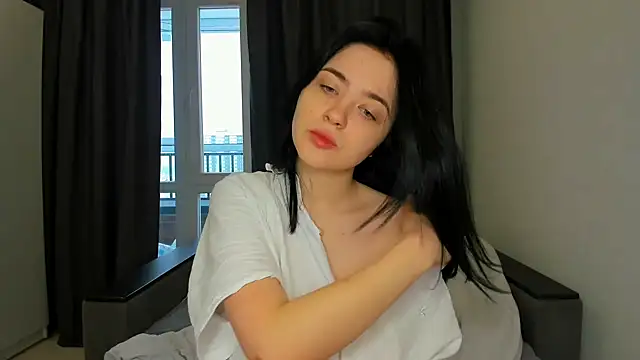 Minx Night CityXq online show from 17, 12, 2025