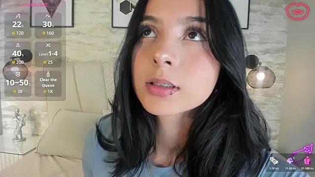 Snapshot of kanna_02 chatting on 23, 10, 2025 kanna 02 online show from 23, 10, 2025