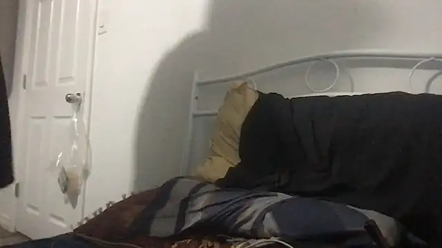 Snapshot of hami513 chatting on 12, 10, 2025 hami513 online show from 12, 10, 2025