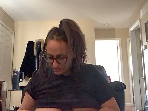 KittyKat LoLo online show from 22, 3, 2025