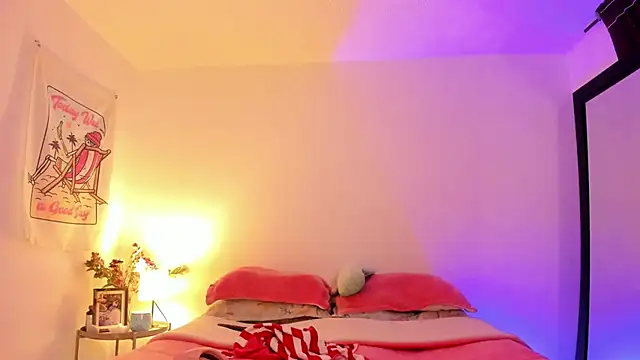 Alessamoth online show from 22, 12, 2025