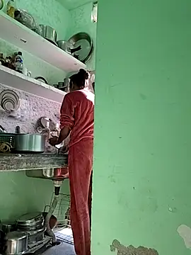 Hotty-Nidhi online show from 27, 11, 2025