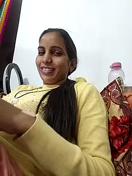 Hotty-Nidhi online show from 18, 1, 2026