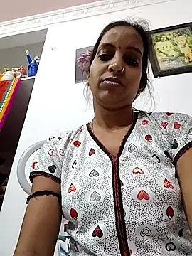 Hotty-Nidhi online show from 27, 2, 2026