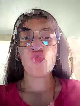 HOLY DOLL online show from 8, 10, 2025