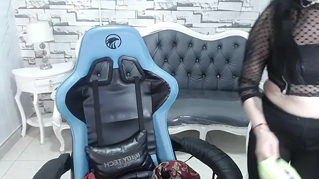 valeria a1 online show from 18, 11, 2025