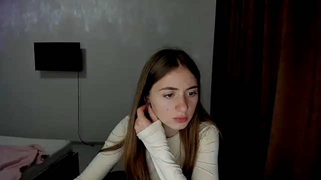 Snapshot of LilyHaart chatting on 30, 10, 2025 LilyHaart online show from 30, 10, 2025