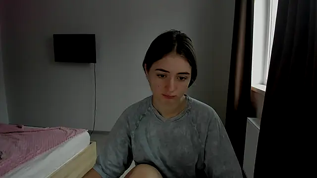 Snapshot of LilyHaart chatting on 29, 11, 2025 LilyHaart online show from 29, 11, 2025