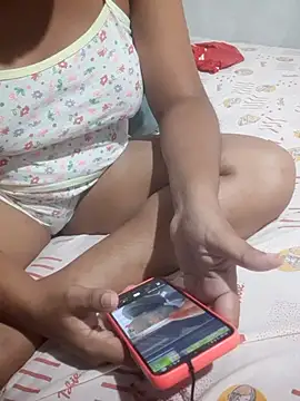 Snapshot of Sydneyputinha chatting on 19, 10, 2025 Sydneyputinha online show from 19, 10, 2025