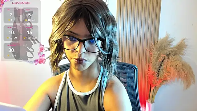 Milabrown  online show from 2, 10, 2025
