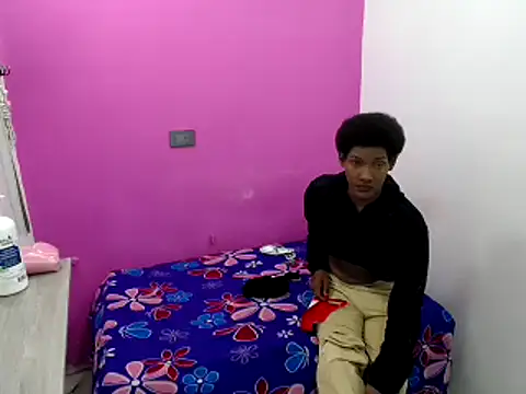 Kittenx18 online show from 11, 3, 2025