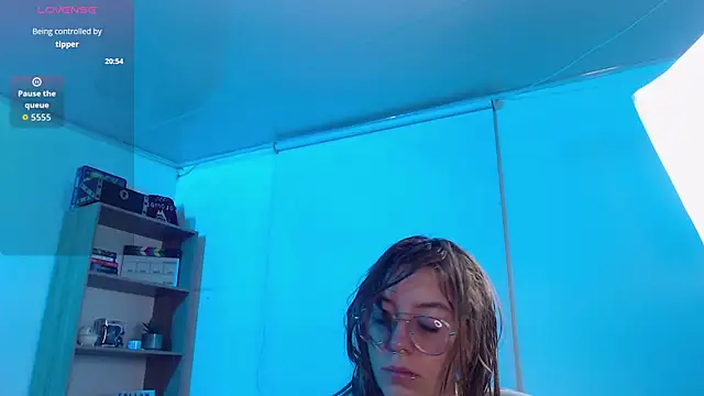 Soy mangx online show from 20, 9, 2025