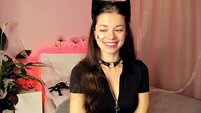 Eva McCoy online show from 30, 10, 2025