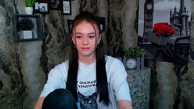 LanaTey online show from 5, 2, 2026