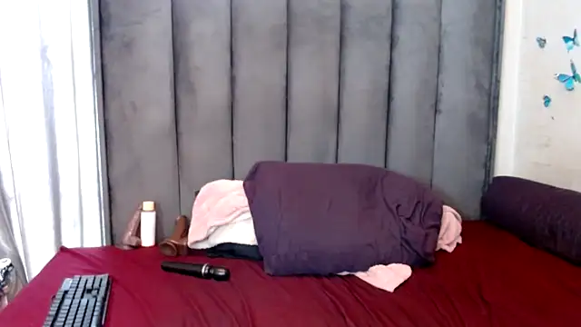 LustyDeziree1 online show from 17, 11, 2025