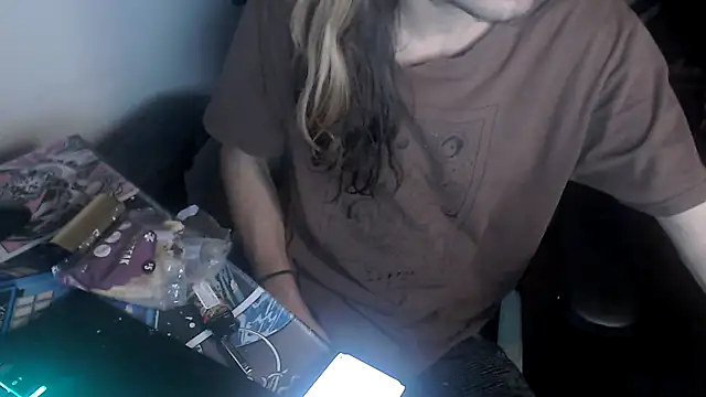 Snapshot of twink69Finger chatting on 18, 10, 2025 twink69Finger online show from 18, 10, 2025