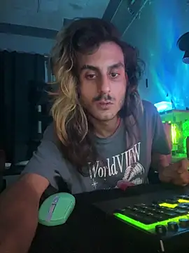 twink69Finger online show from 1, 4, 2026