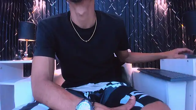 Snapshot of Gregory_Sforza chatting on 5, 2, 2026 Gregory Sforza online show from 5, 2, 2026