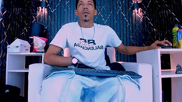 Snapshot of Gregory_Sforza chatting on 9, 3, 2026 Gregory Sforza online show from 9, 3, 2026