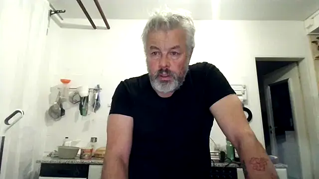 Berg Boy online show from 1, 12, 2025