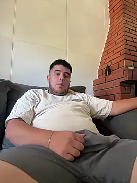 Snapshot of elninio_poya chatting on 16, 12, 2025 elninio poya online show from 16, 12, 2025